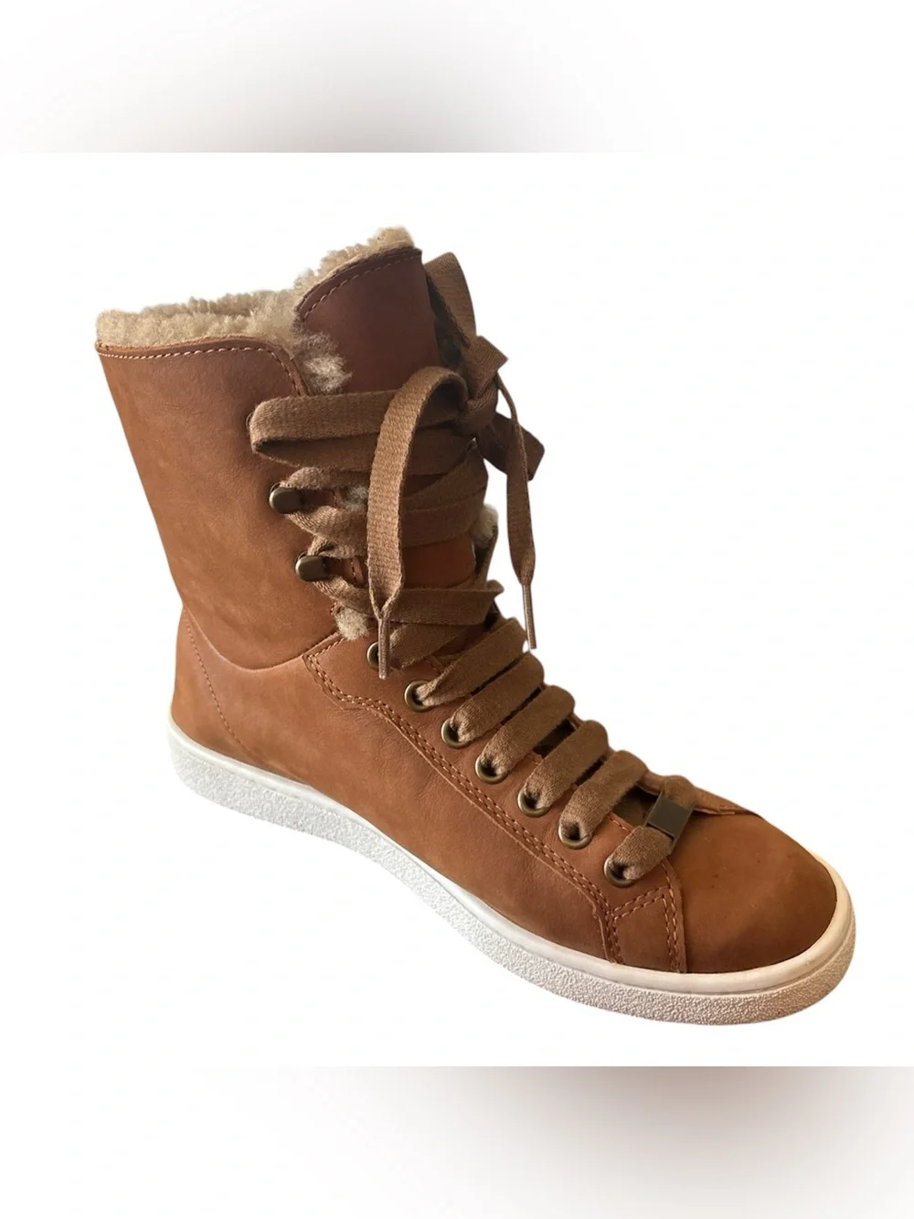 NWOT UGG Women’s Size 7.5 Chestnut Leather Shearling Lined Lace-Up High Top Boot
